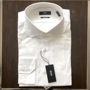 Hugo Boss white spread collar dress shirt